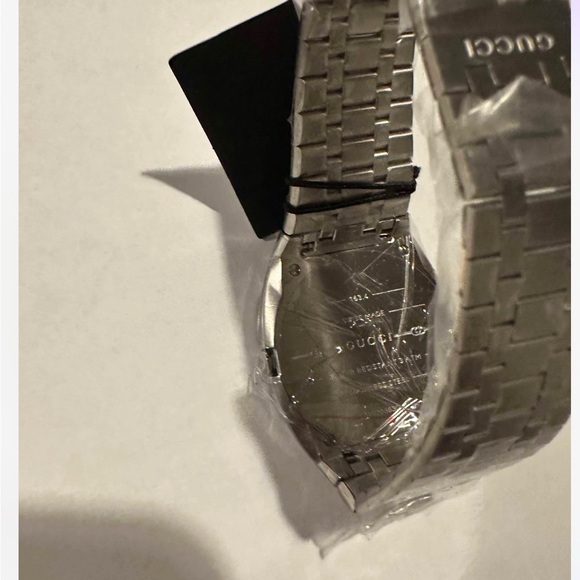 Gucci 25H 38mm watch - Picture 6 of 7